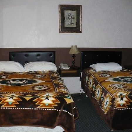 Sheridan Lawrence M Hotel Fort Vermilion Zewnętrze zdjęcie