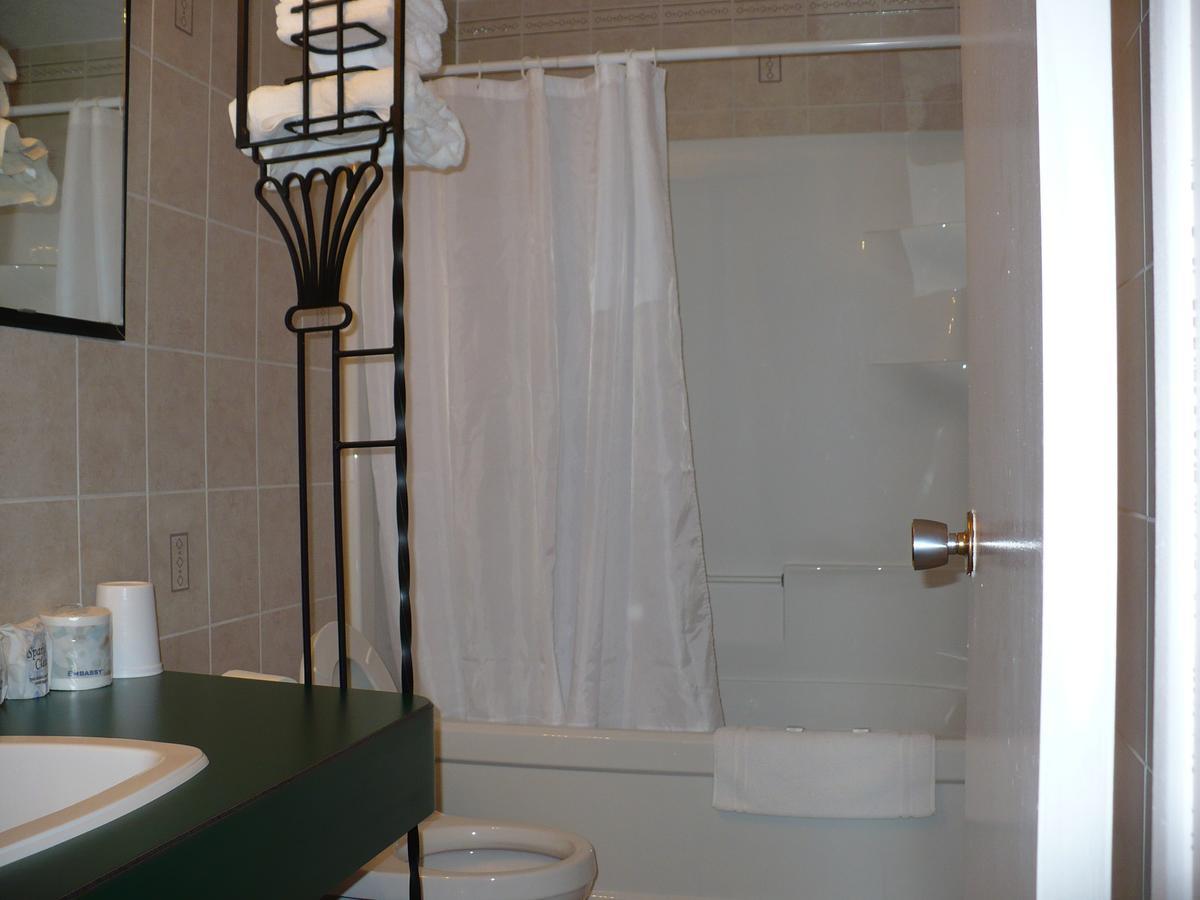 Sheridan Lawrence M Hotel Fort Vermilion Zewnętrze zdjęcie
