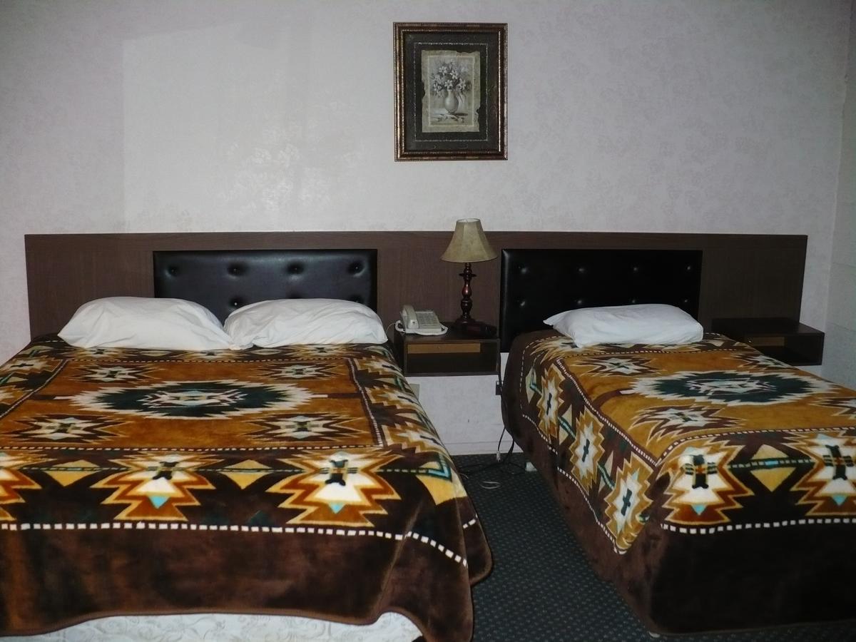 Sheridan Lawrence M Hotel Fort Vermilion Zewnętrze zdjęcie