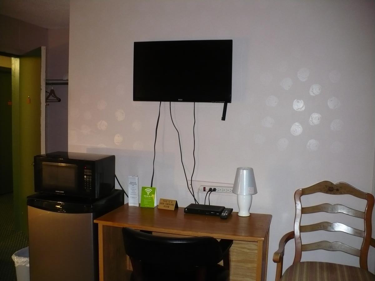 Sheridan Lawrence M Hotel Fort Vermilion Zewnętrze zdjęcie